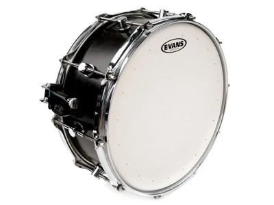 Evans B14DRY Пластик 14" Genera Dry для малого барабана/тома/тимбалес