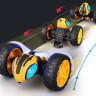 Радиоуправляемая машинка-перевертыш ZhengGuang Lightning Bee 2.4G 1/14 RTR + Ni-Cd и З/У