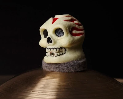 VATER VSNSKULL Slick Nut Skull замок для тарелок в виде черепа, флюоресцентный