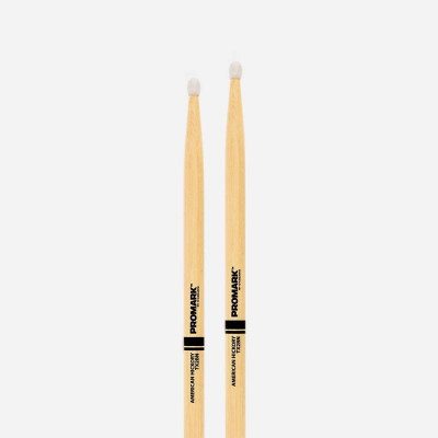 Барабанные палочки PRO MARK TX2BN 16" 2B, материал орех